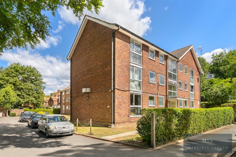 Godstone Road, Purley