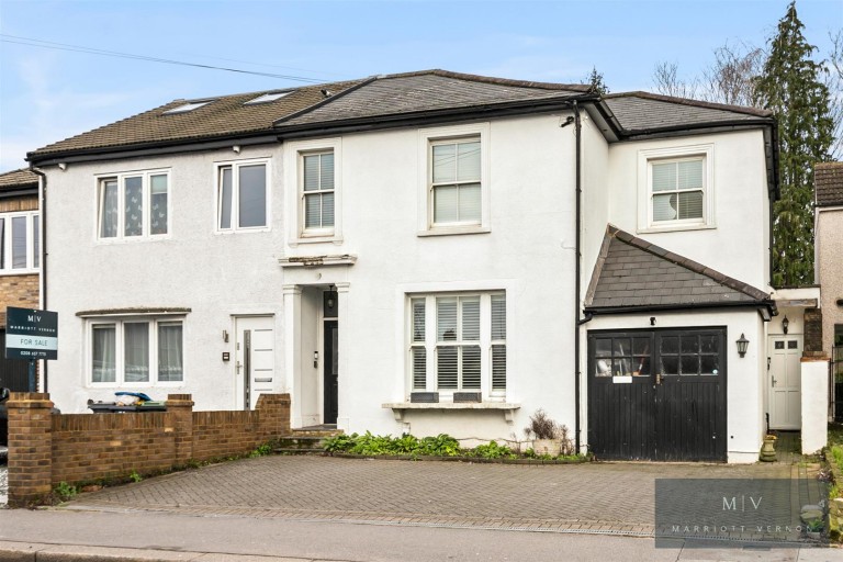 Selsdon Road, South Croydon