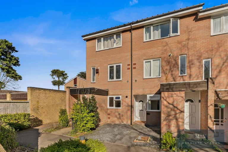 Green Acres, Croydon