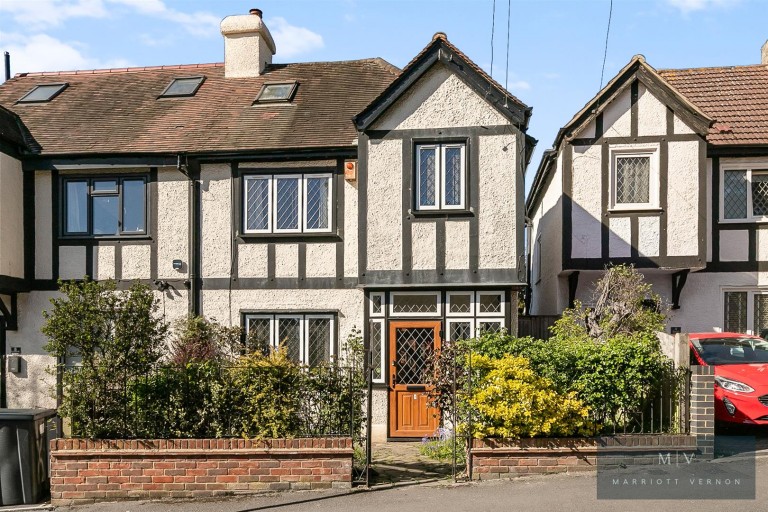 Deanfield Gardens, Croydon