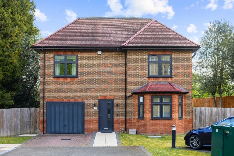 Harewood Road, South Croydon