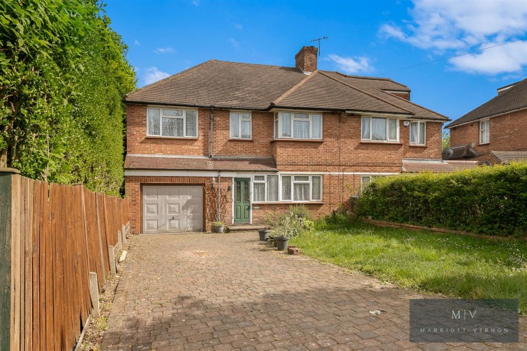 Rawlins Close, South Croydon