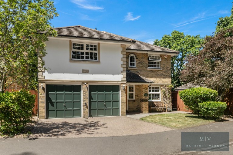 Harding Close, Croydon