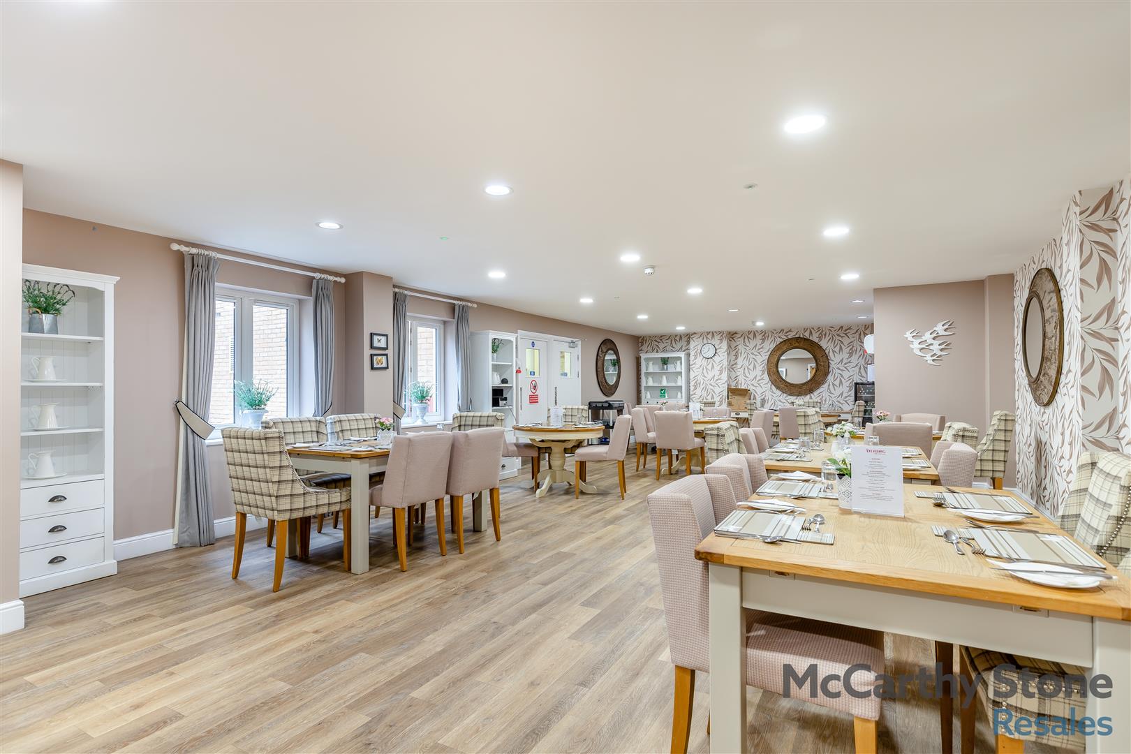 Wardington Court, Welford Road, Northampton, Northamptonshire, NN2 8FR