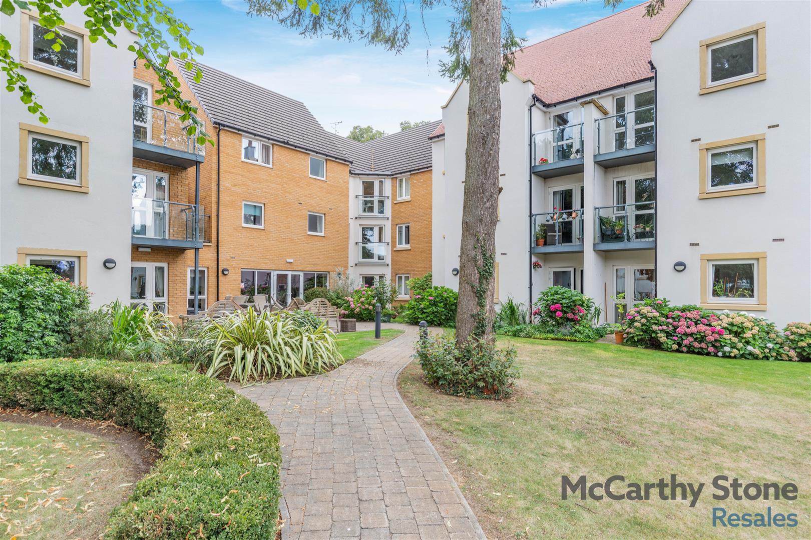 Wardington Court, Welford Road, Northampton, Northamptonshire, NN2 8FR