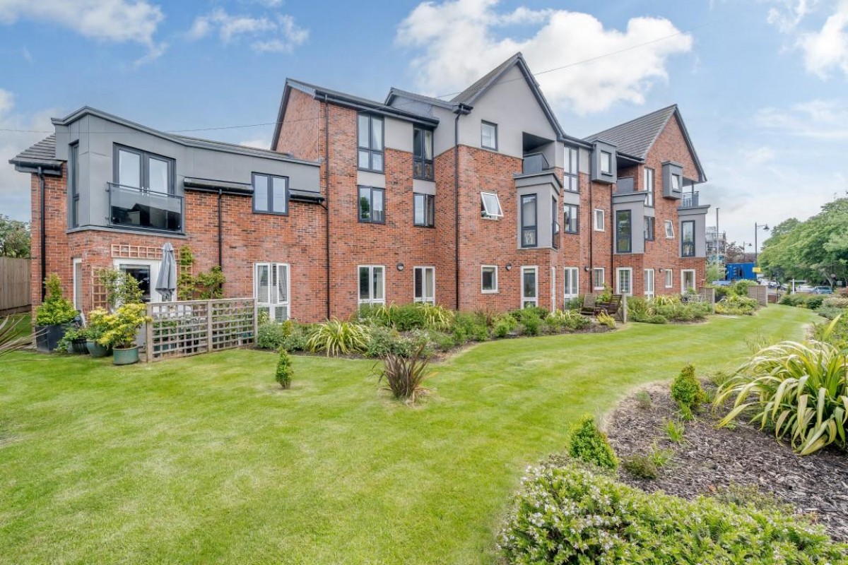 Crocus Court, Station Road, PoultonLeFylde, FY6 7XJ McCarthy and