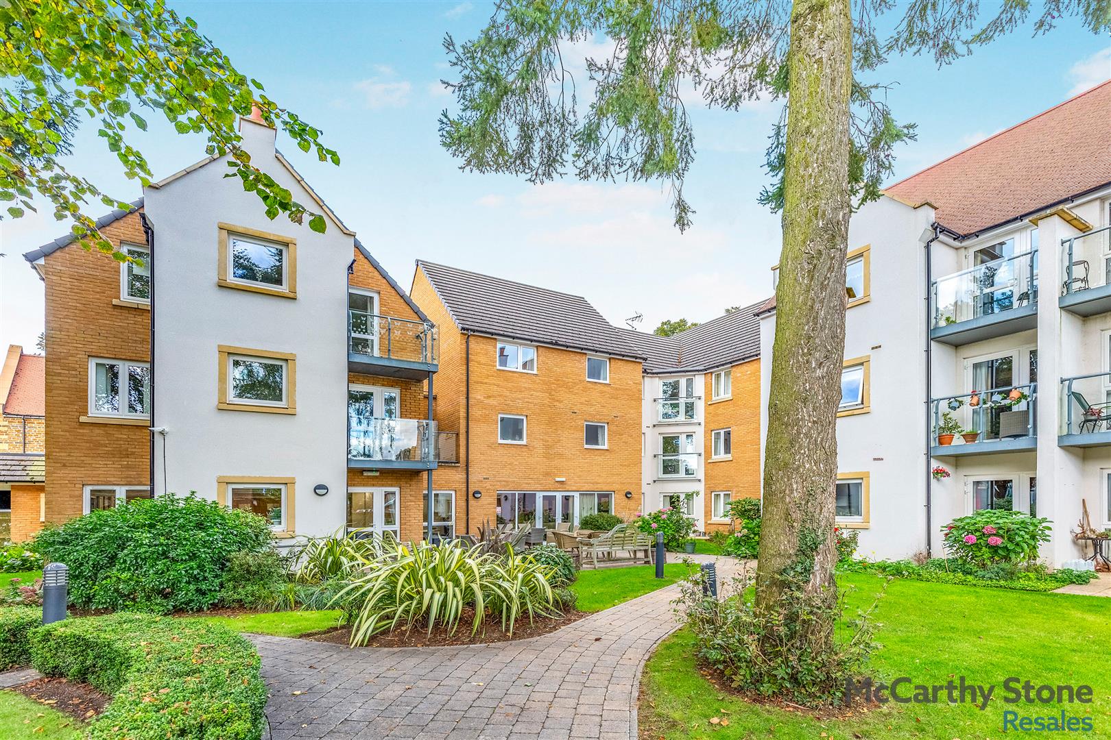 Wardington Court, Welford Road, Northampton, Northamptonshire NN2 8FR