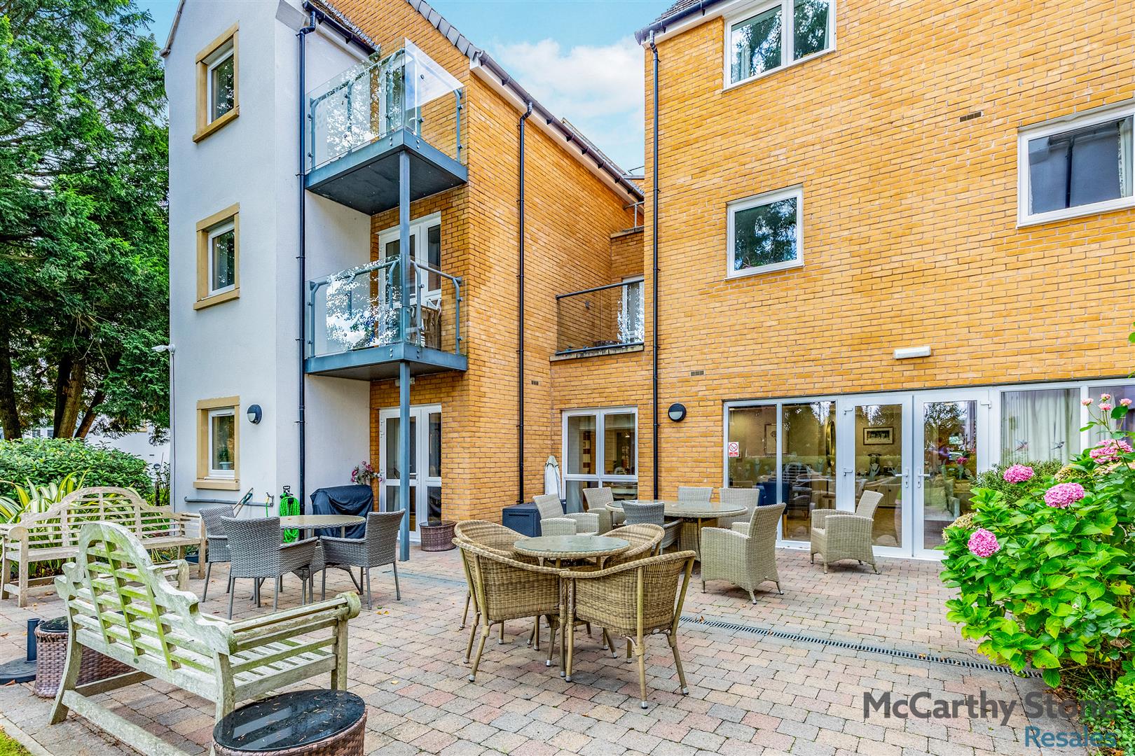 Wardington Court, Welford Road, Northampton, Northamptonshire NN2 8FR