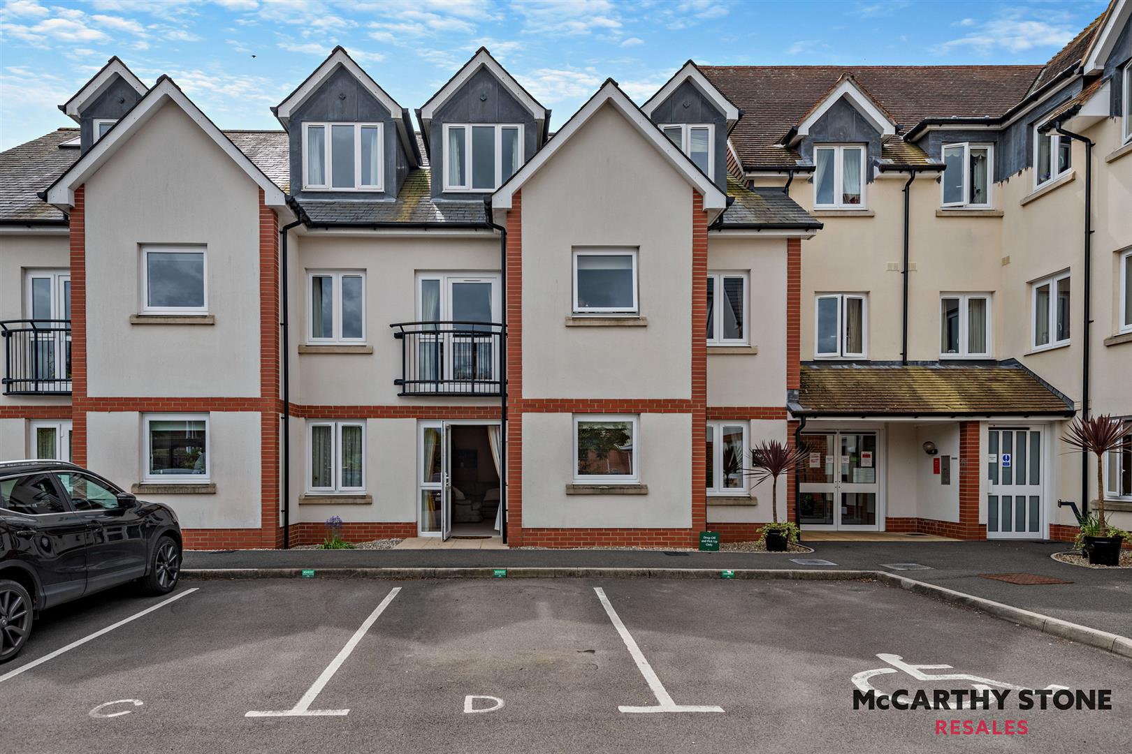 Farringford Court, Avenue Road, Lymington, Hampshire, SO41 9PA