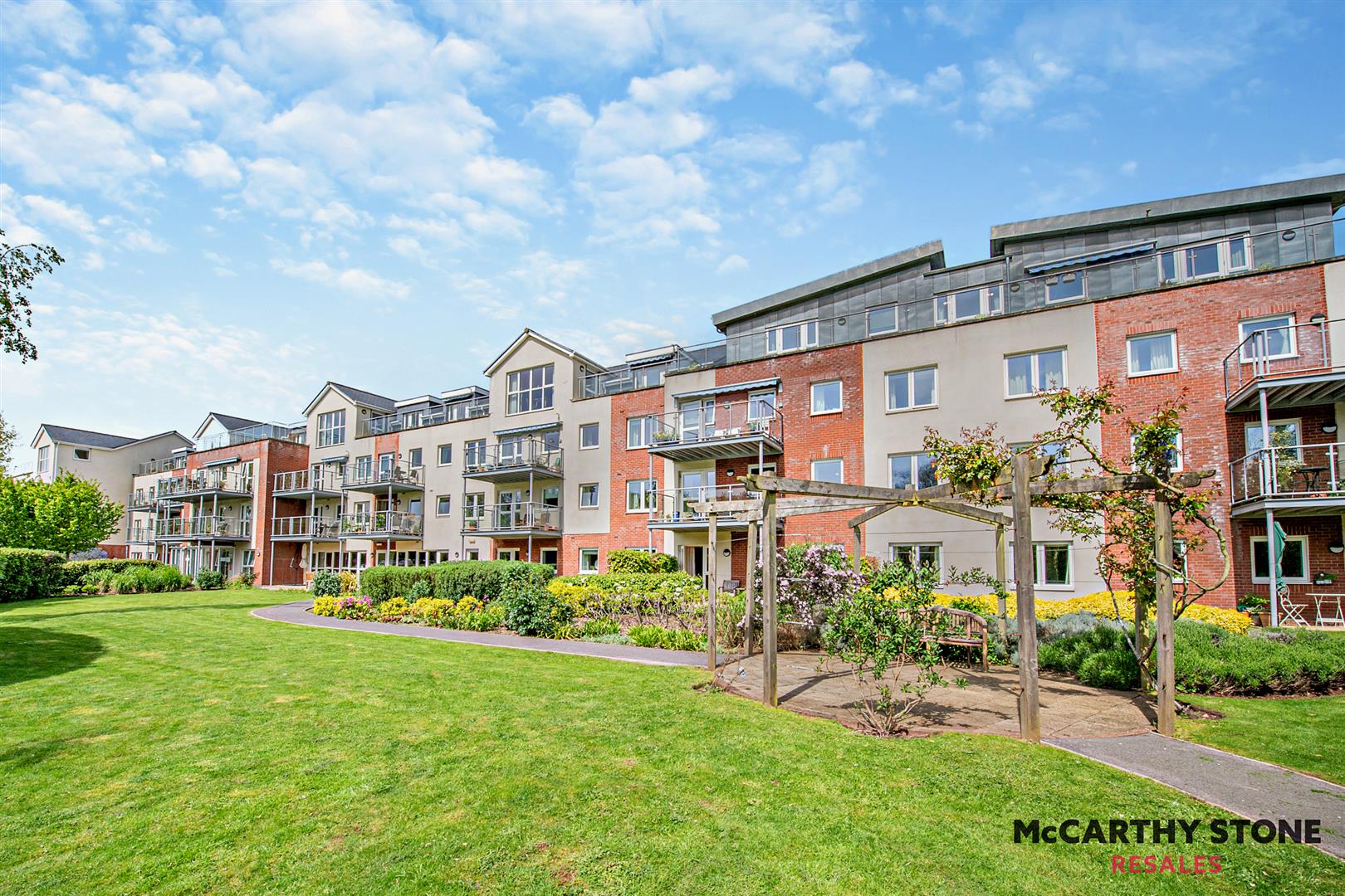 Ellisfields Court, Mount Street, Taunton