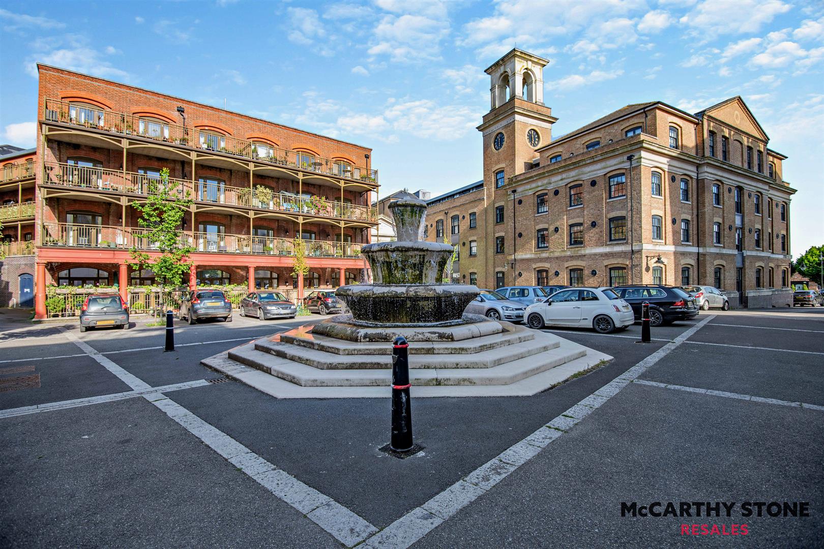 Bowes Lyon Court, Poundbury, Dorchester