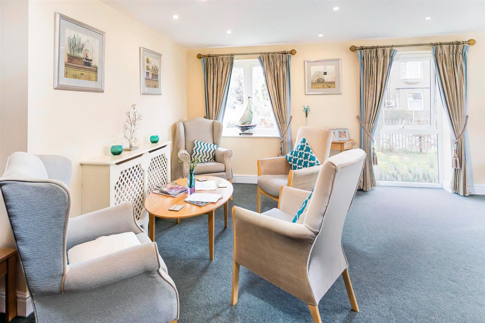 Farringford Court, Avenue Road, Lymington, Hampshire, SO41 9PA