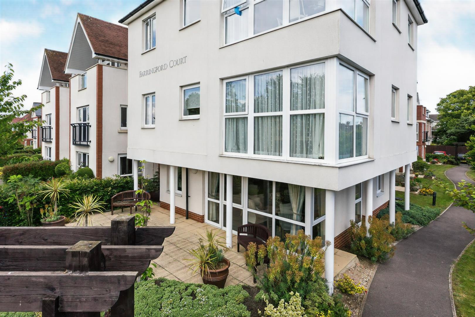 Farringford Court, Avenue Road, Lymington, Hampshire, SO41 9PA