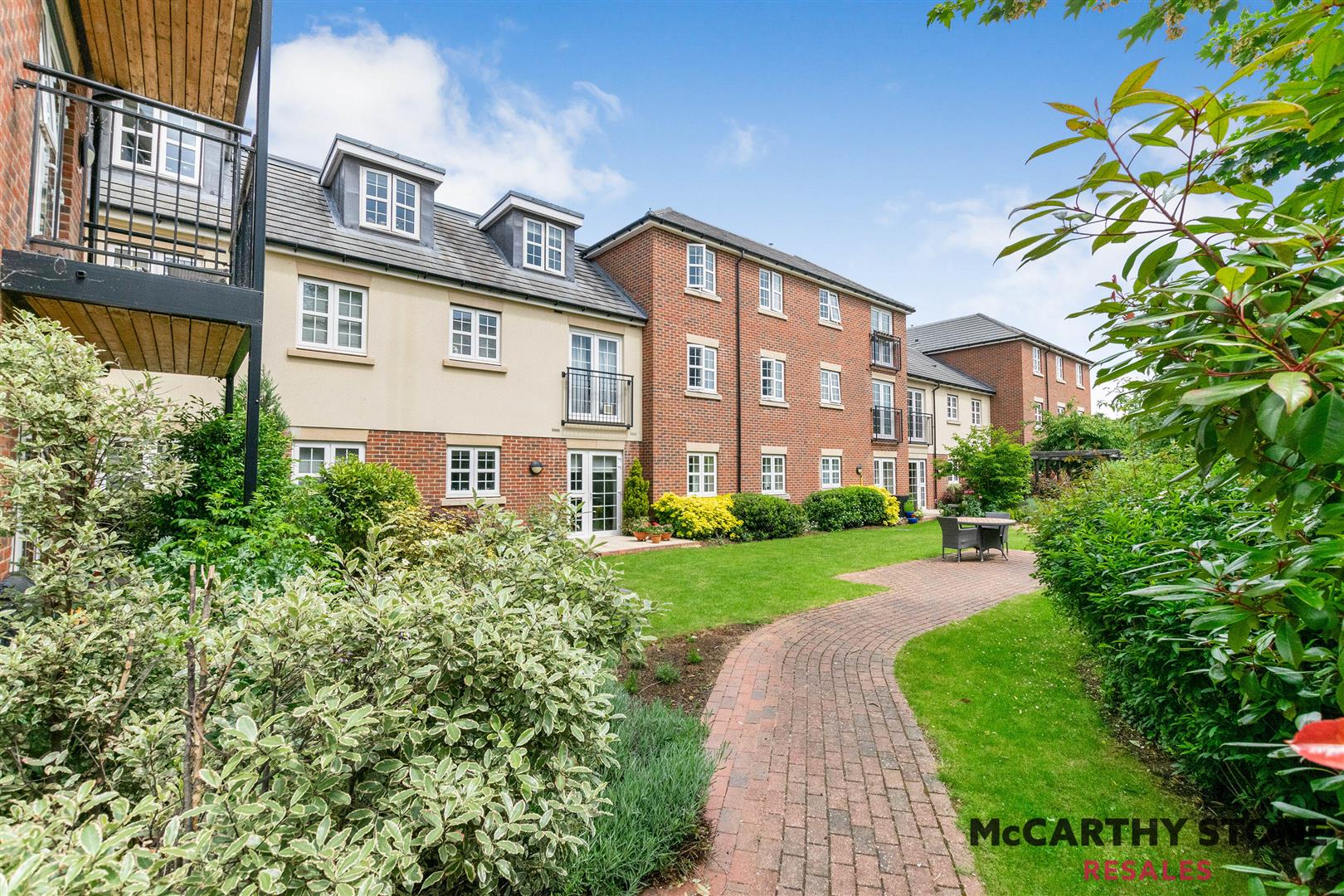 Parkland Place, Shortmead Street, Biggleswade, Bedfordshire, SG18 0RE