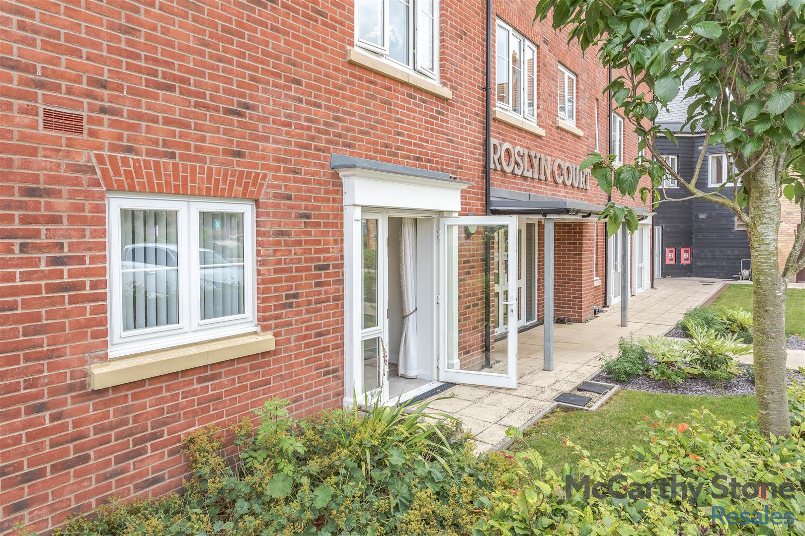 Roslyn Court, Lisle Lane, Ely, Cambridgeshire, CB7 4FA