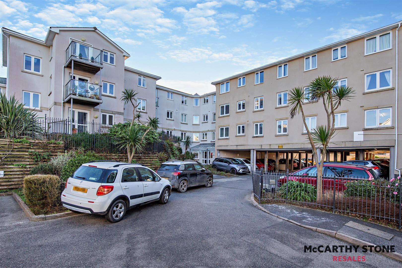 Marina Court Mount Wise, Newquay, TR7 2EJ