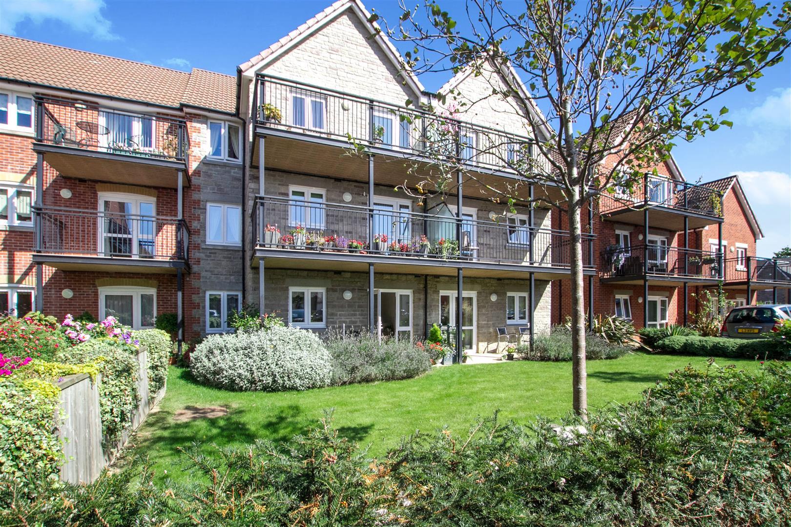 Coopers Court, Blue Cedar Close, Yate, Bristol, BS37 4FF