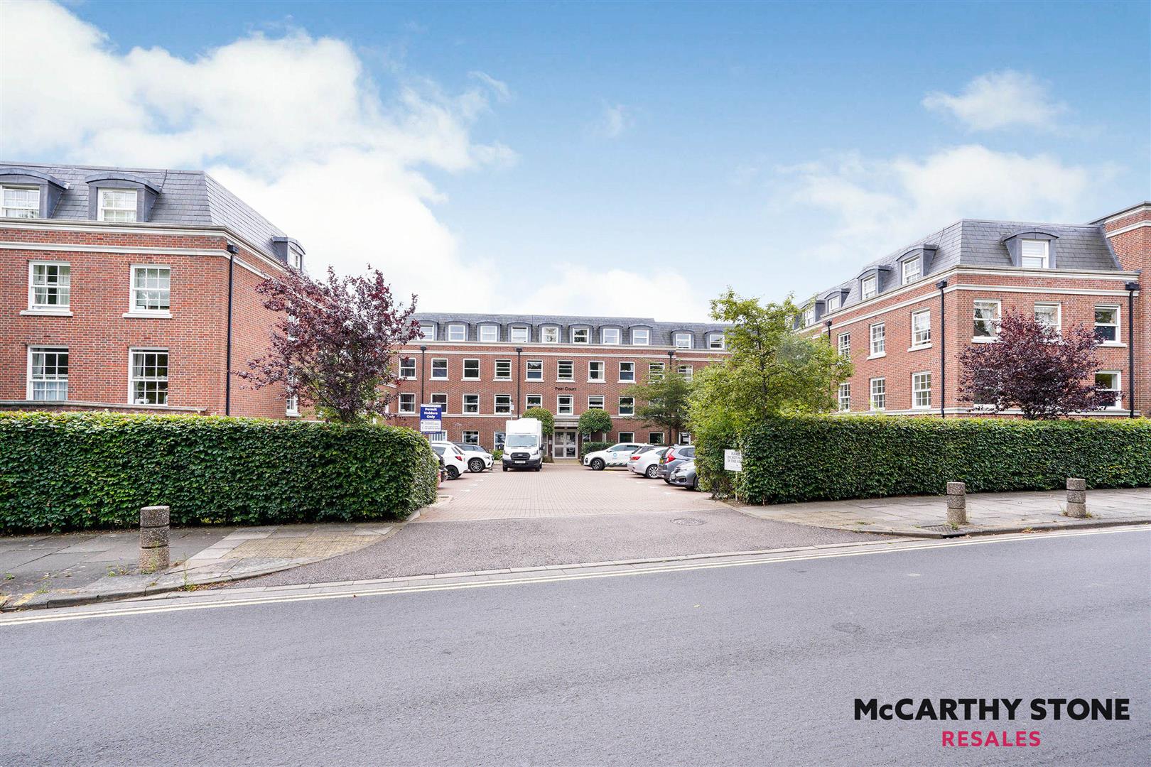 Peel Court, College Way, Welwyn Garden City, Hertfordshire, AL8 6DG