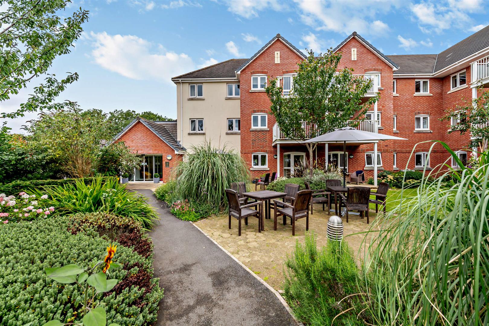 Squire Court, Raleigh Mead, South Molton Devon