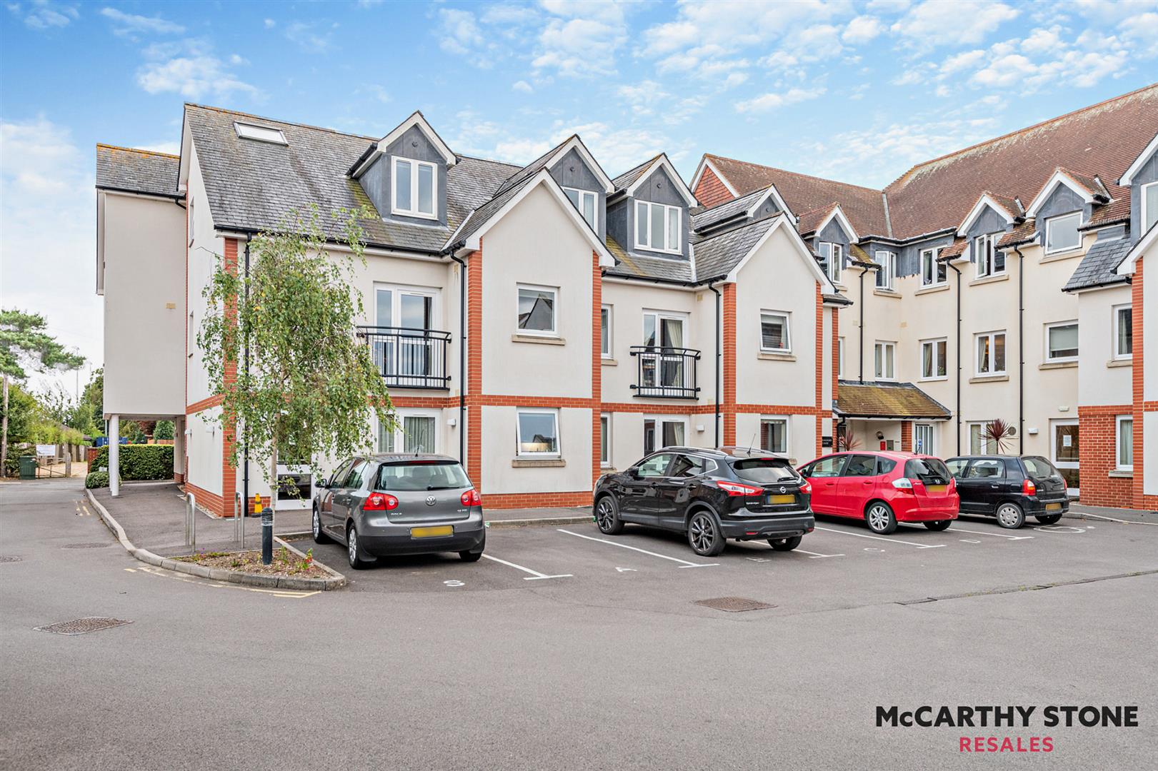 Farringford Court, Avenue Road, Lymington, Hampshire, SO41 9PA