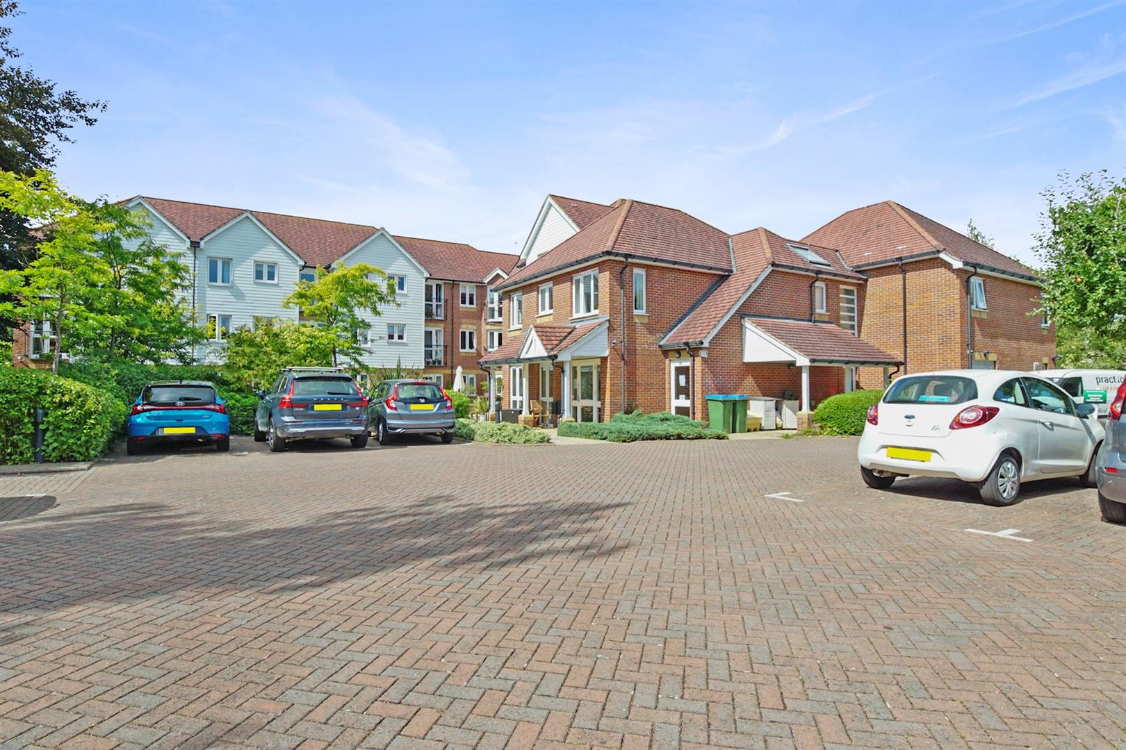 Penlee Close, Edenbridge