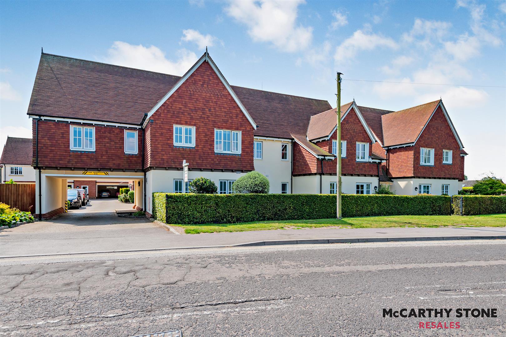 Cornmantle Court, Parsonage Barn Lane, Ringwood, Hampshire, BH24 1WJ