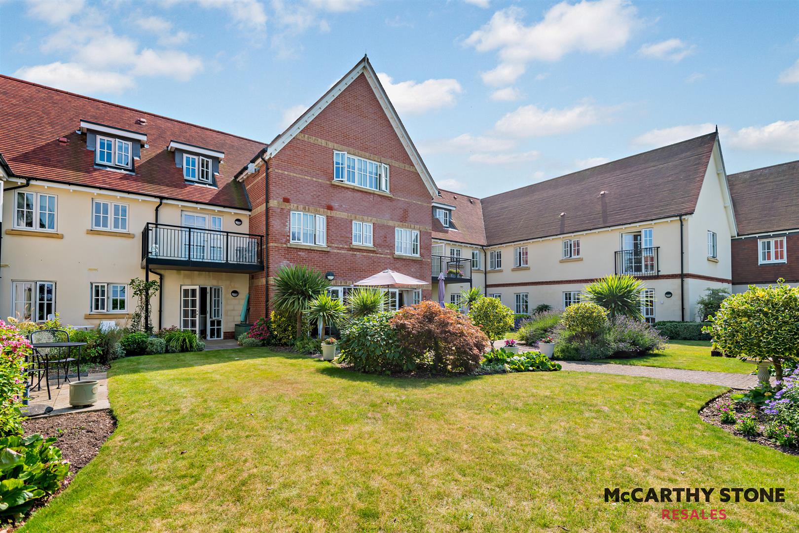 Cornmantle Court, Parsonage Barn Lane, Ringwood, Hampshire, BH24 1WJ