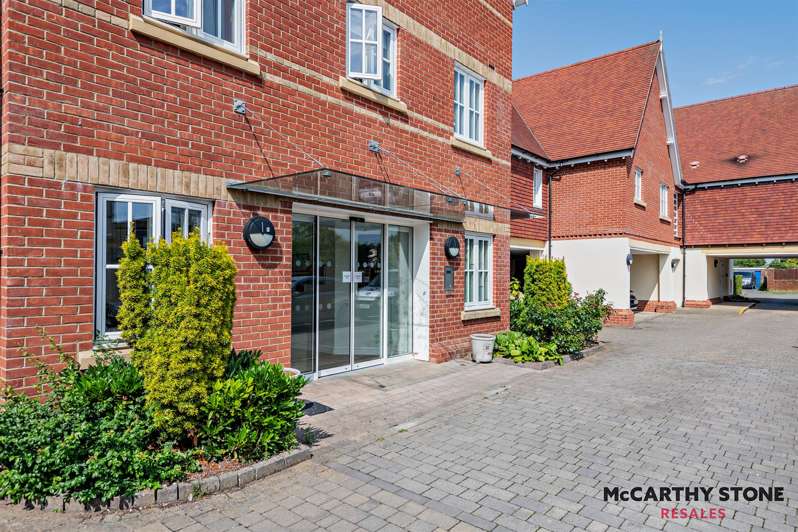 Cornmantle Court, Parsonage Barn Lane, Ringwood, Hampshire, BH24 1WJ