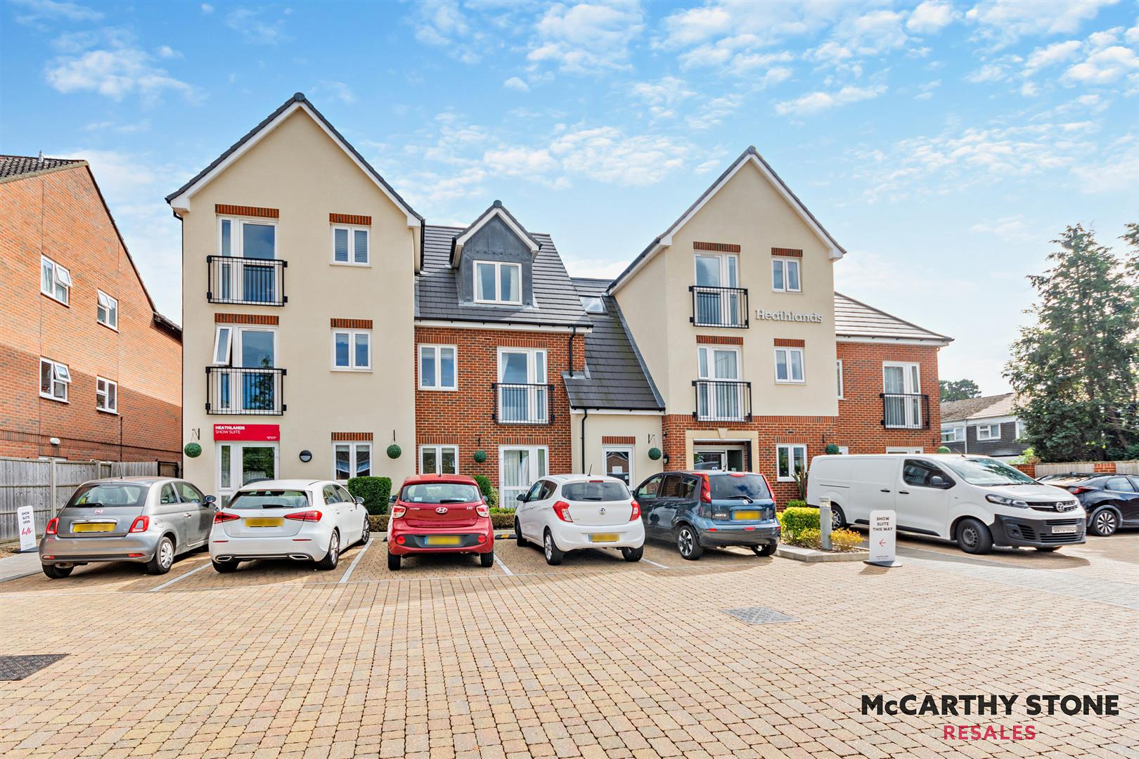 Beaconsfield Road, Farnham Common, Slough