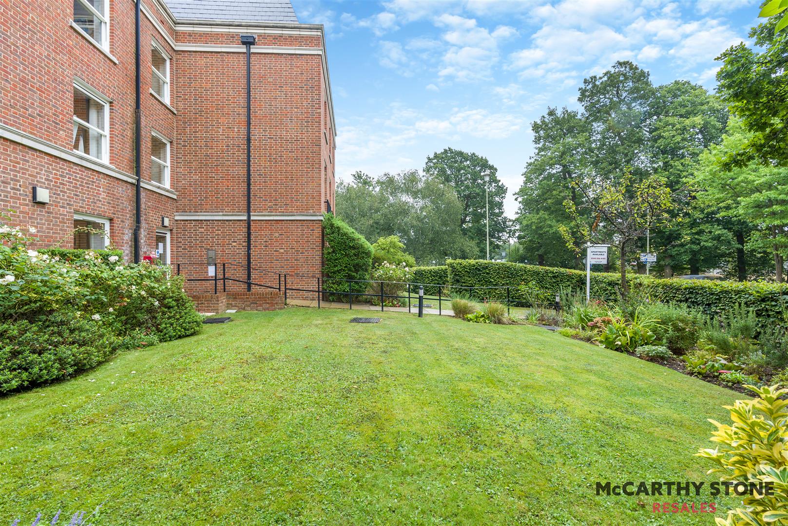 Peel Court, College Way, Welwyn Garden City, Hertfordshire, AL8 6DG