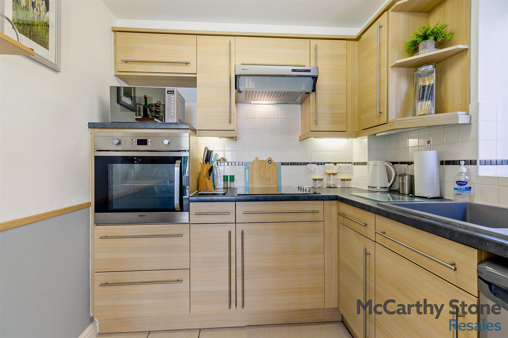 Farringford Court, Avenue Road, Lymington, Hampshire, SO41 9PA