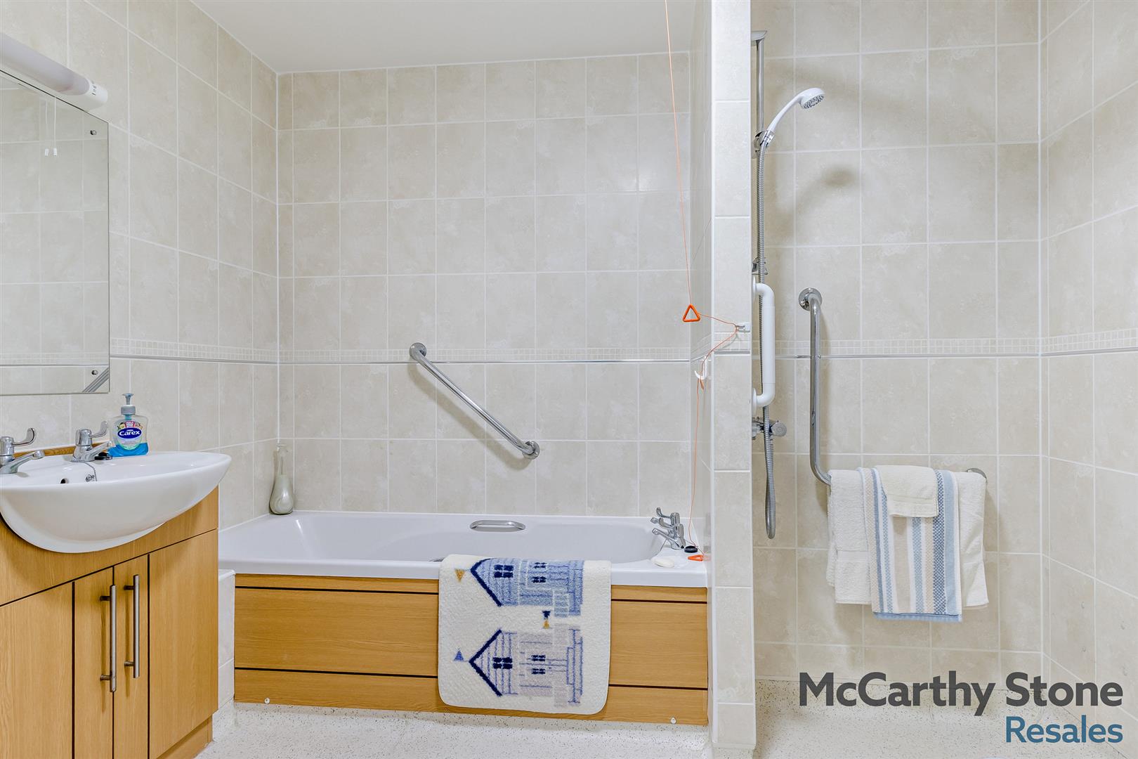 Farringford Court, Avenue Road, Lymington, Hampshire, SO41 9PA