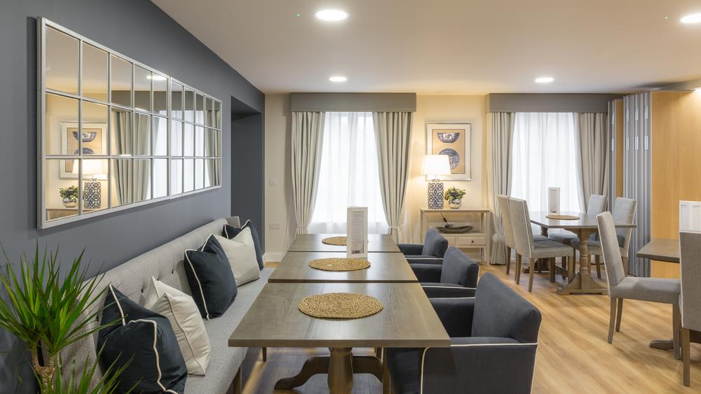 59-61 The Broadway, Amersham, Buckinghamshire