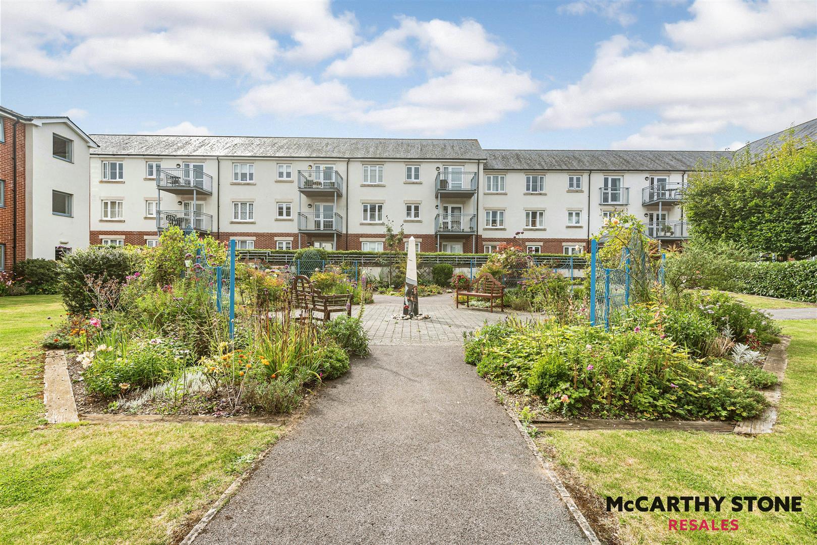 Lady Susan Court, New Road, Basingstoke, Hampshire