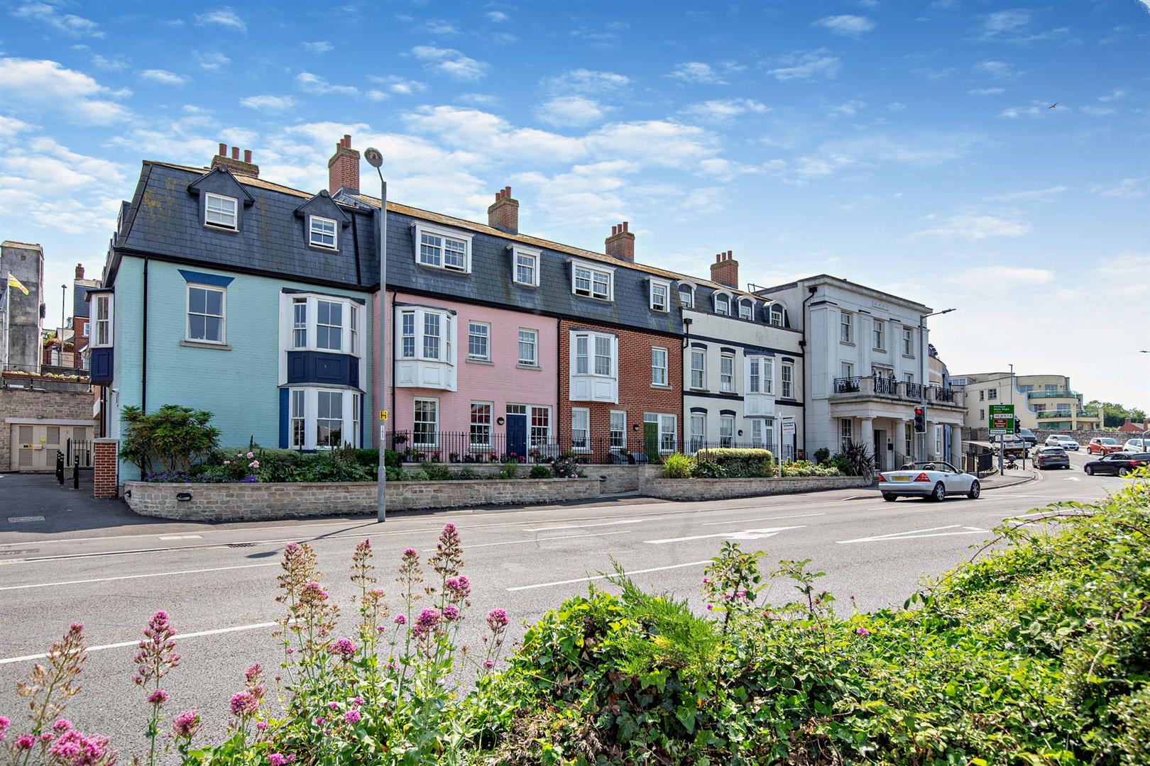 Harbour Lights Court, North Quay, Weymouth, Dorset, DT4 8DW