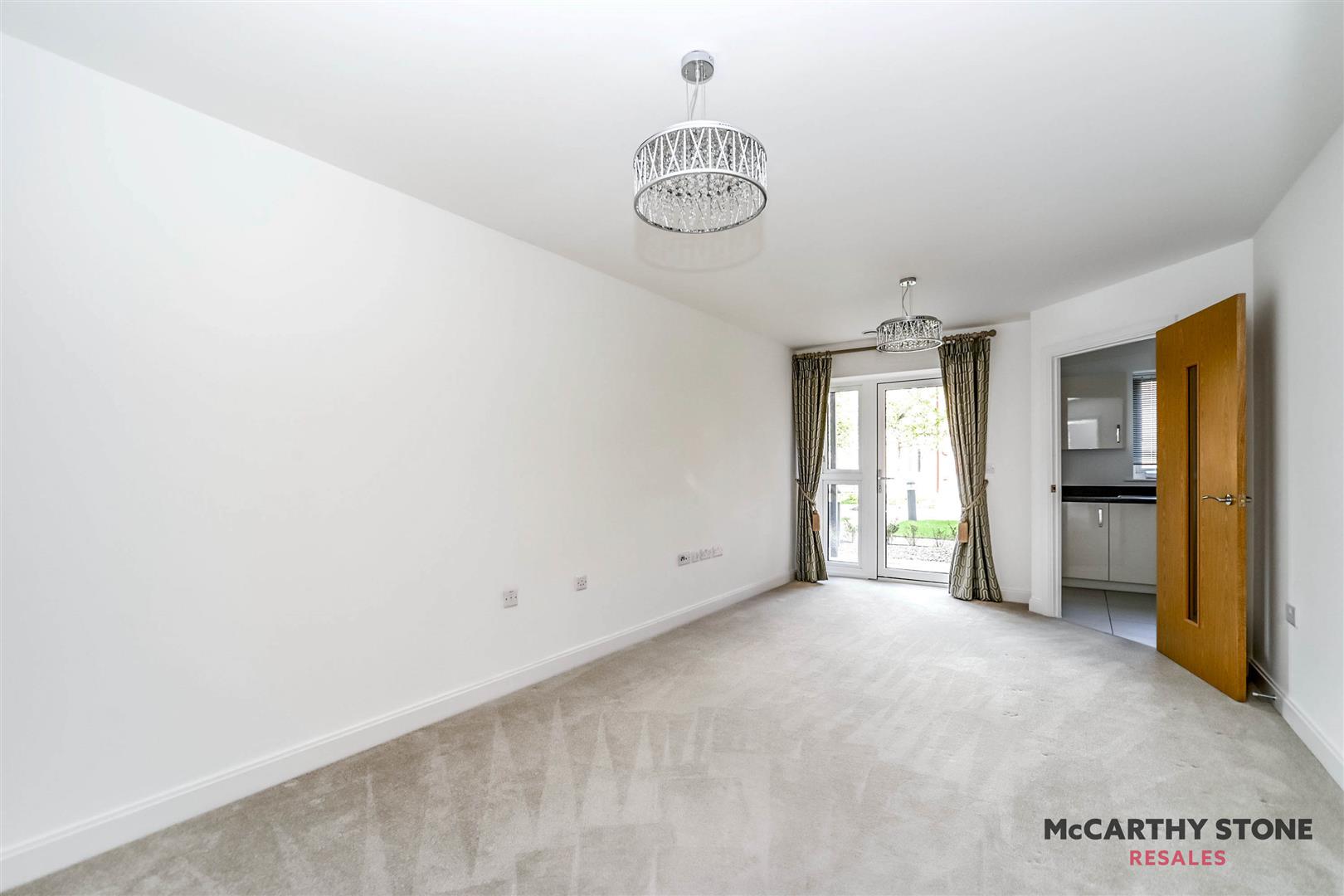 Oakhill Place, High View, Bedford, Bedfordshire, MK41 8FB