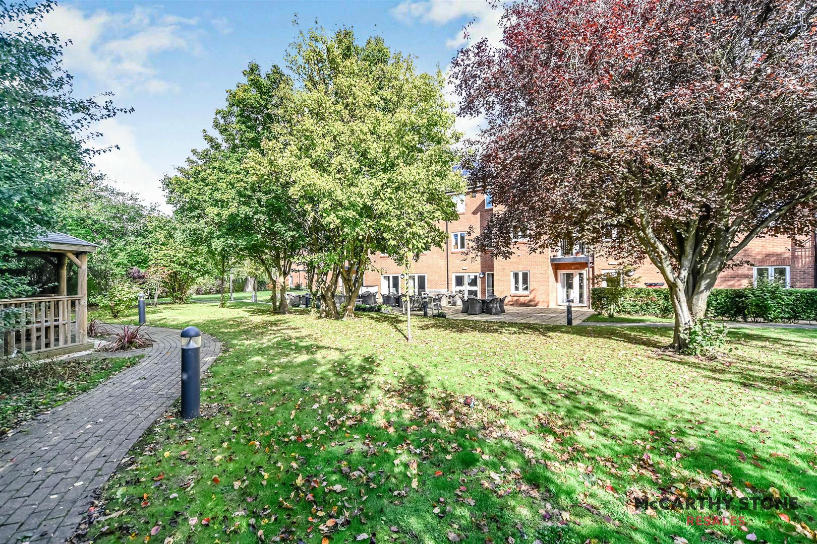 Oakhill Place, High View, Bedford, Bedfordshire, MK41 8FB