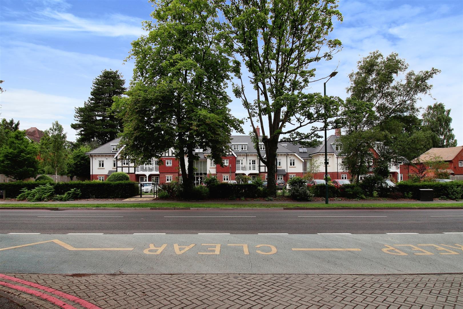 Brueton Place, 218 - 220 Blossomfield Road, Solihull, West Midlands, B91 1PT