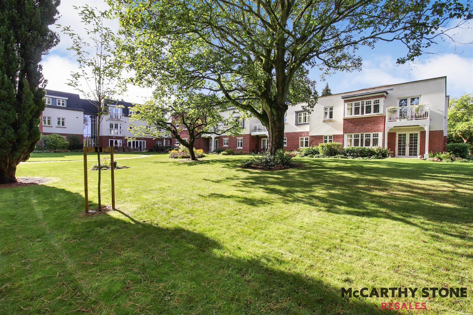 Brueton Place, 218 - 220 Blossomfield Road, Solihull, West Midlands, B91 1PT