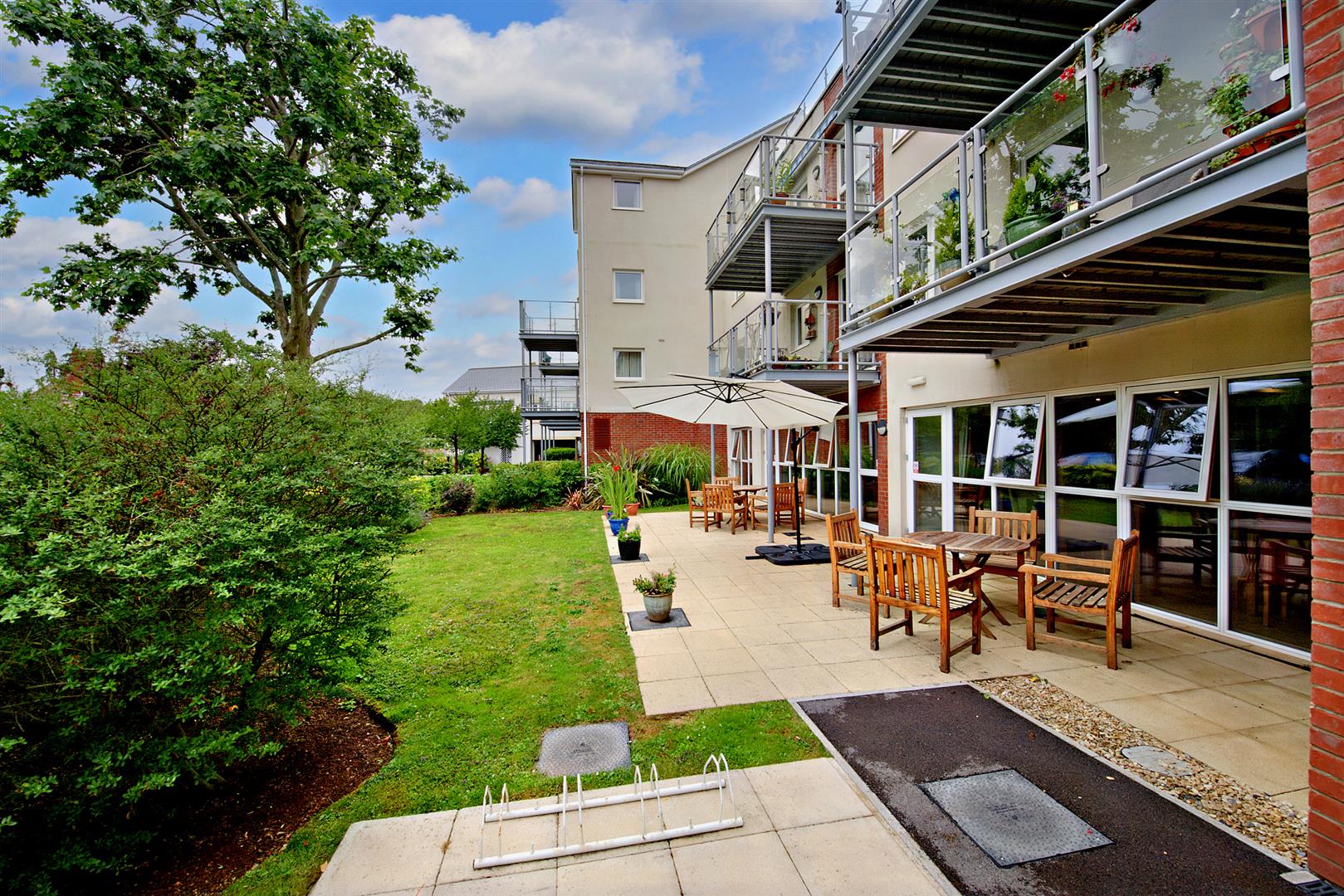 Ellisfields Court, Mount St, Taunton, TA1 3SS
