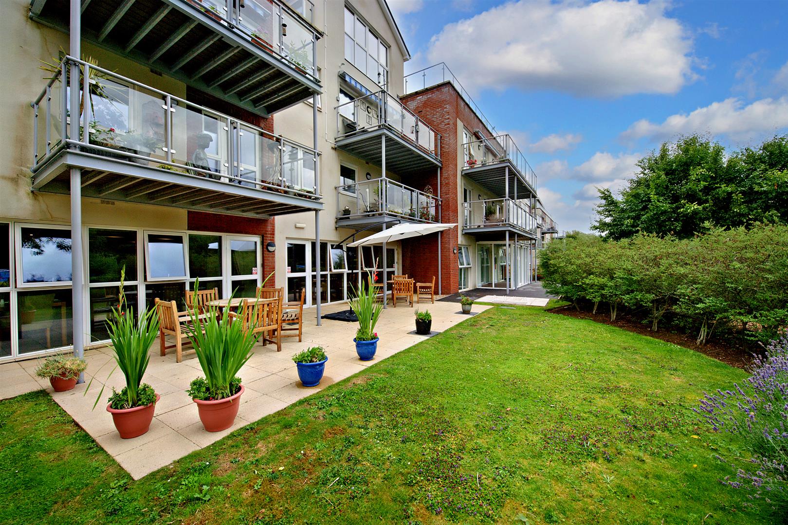 Ellisfields Court, Mount St, Taunton, TA1 3SS