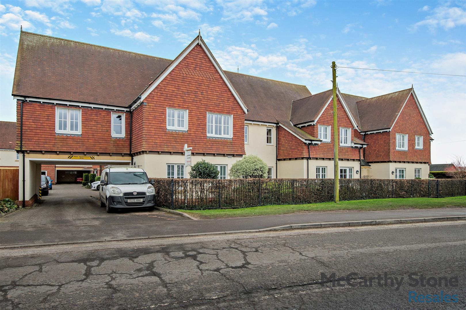 Parsonage Barn Lane, Ringwood