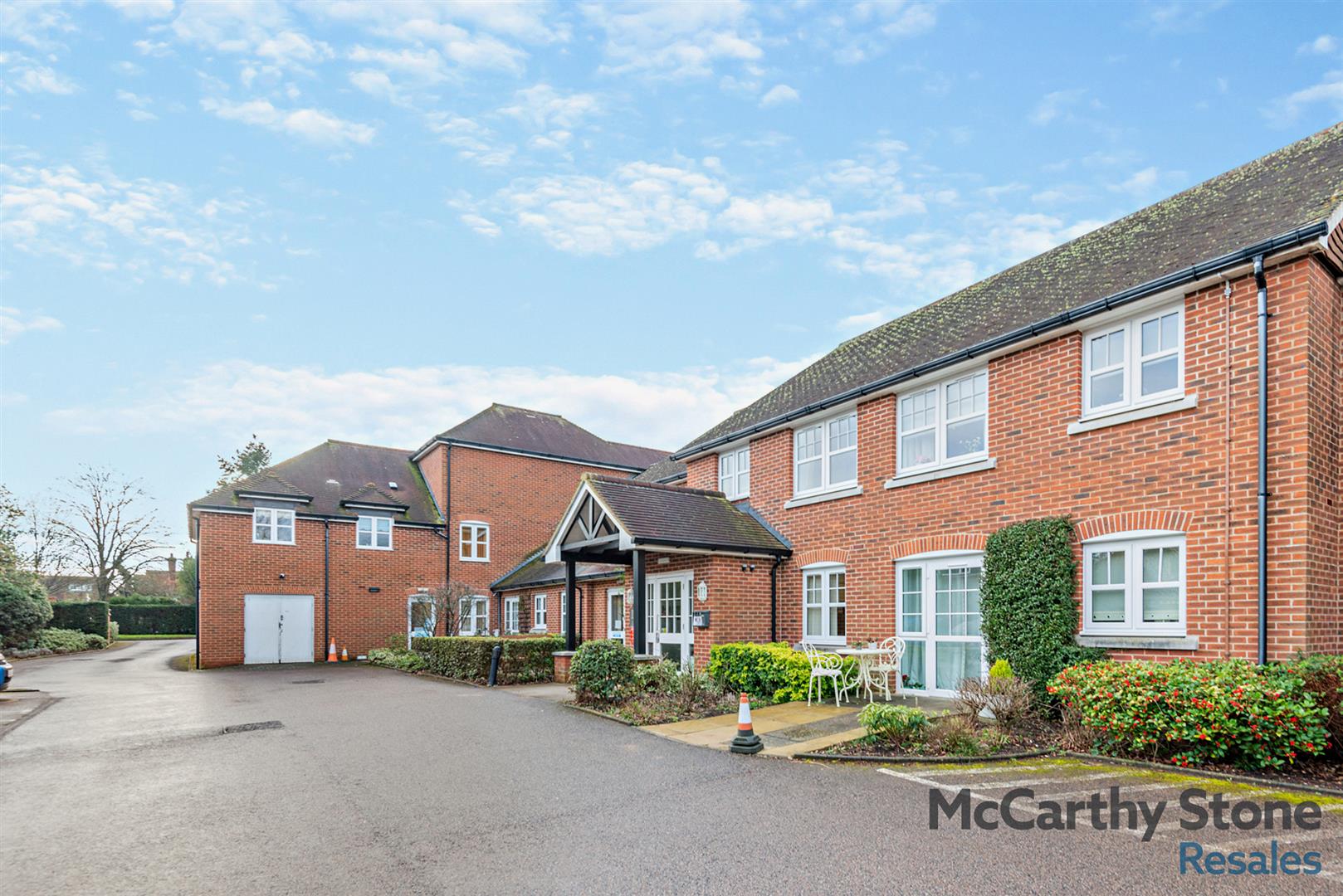 Stewart Court, High Street, Epping