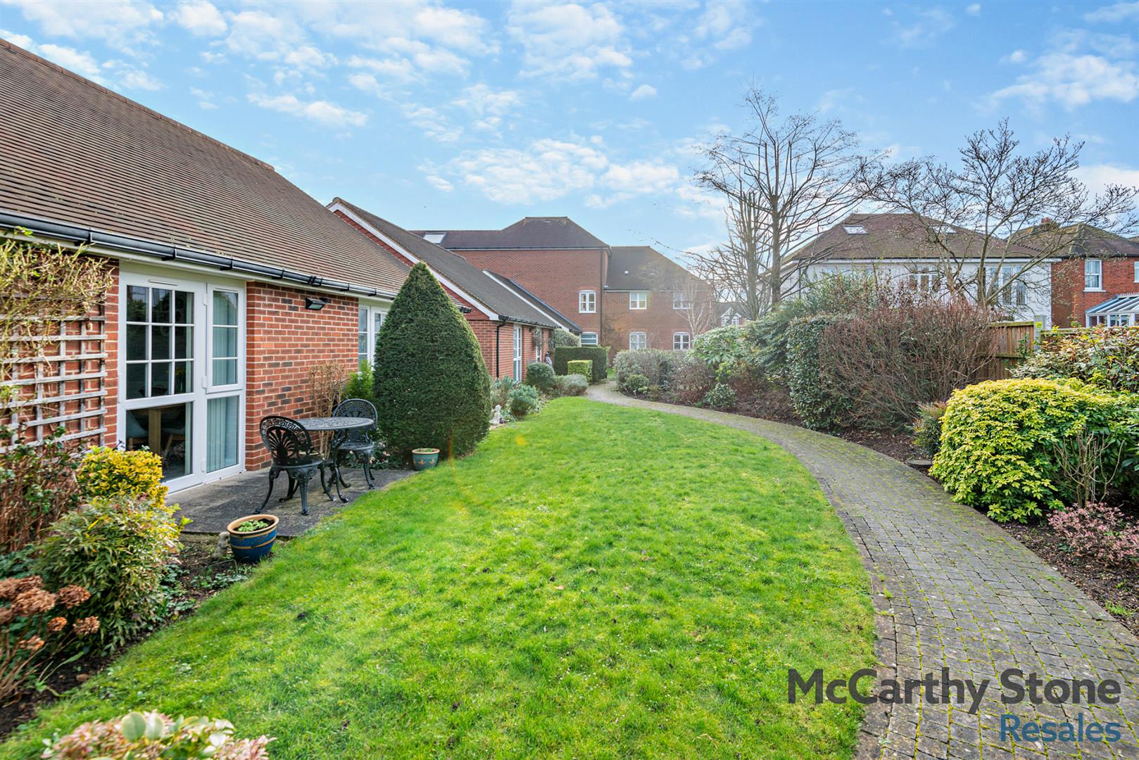 Stewart Court, High Street, Epping