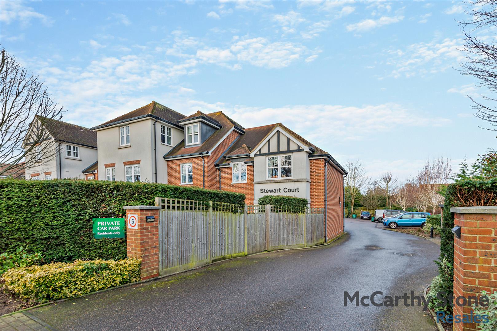 Stewart Court, High Street, Epping