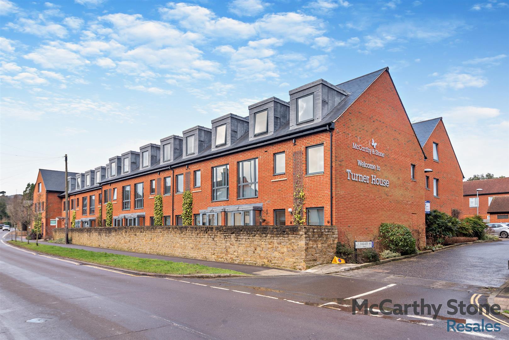 Turner House, St. Margarets Way Midhurst, GU29 9FU