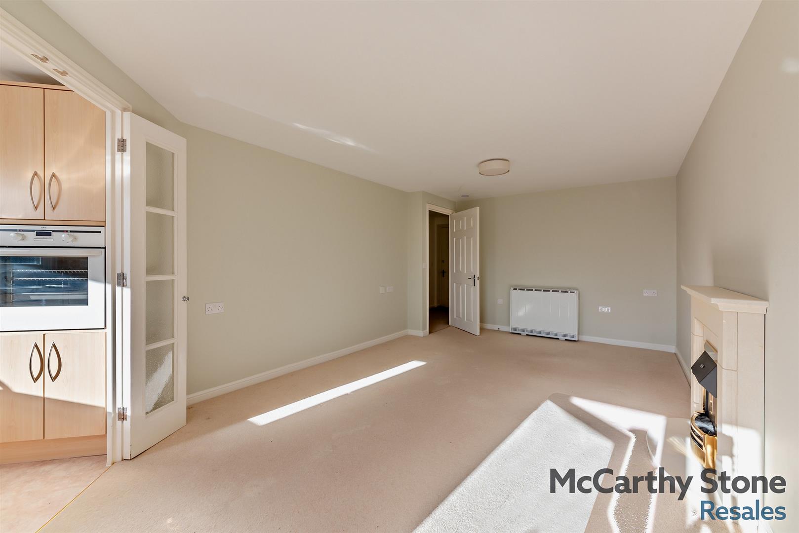 Benedict Court, Western Avenue, Newbury, RG14 1AR