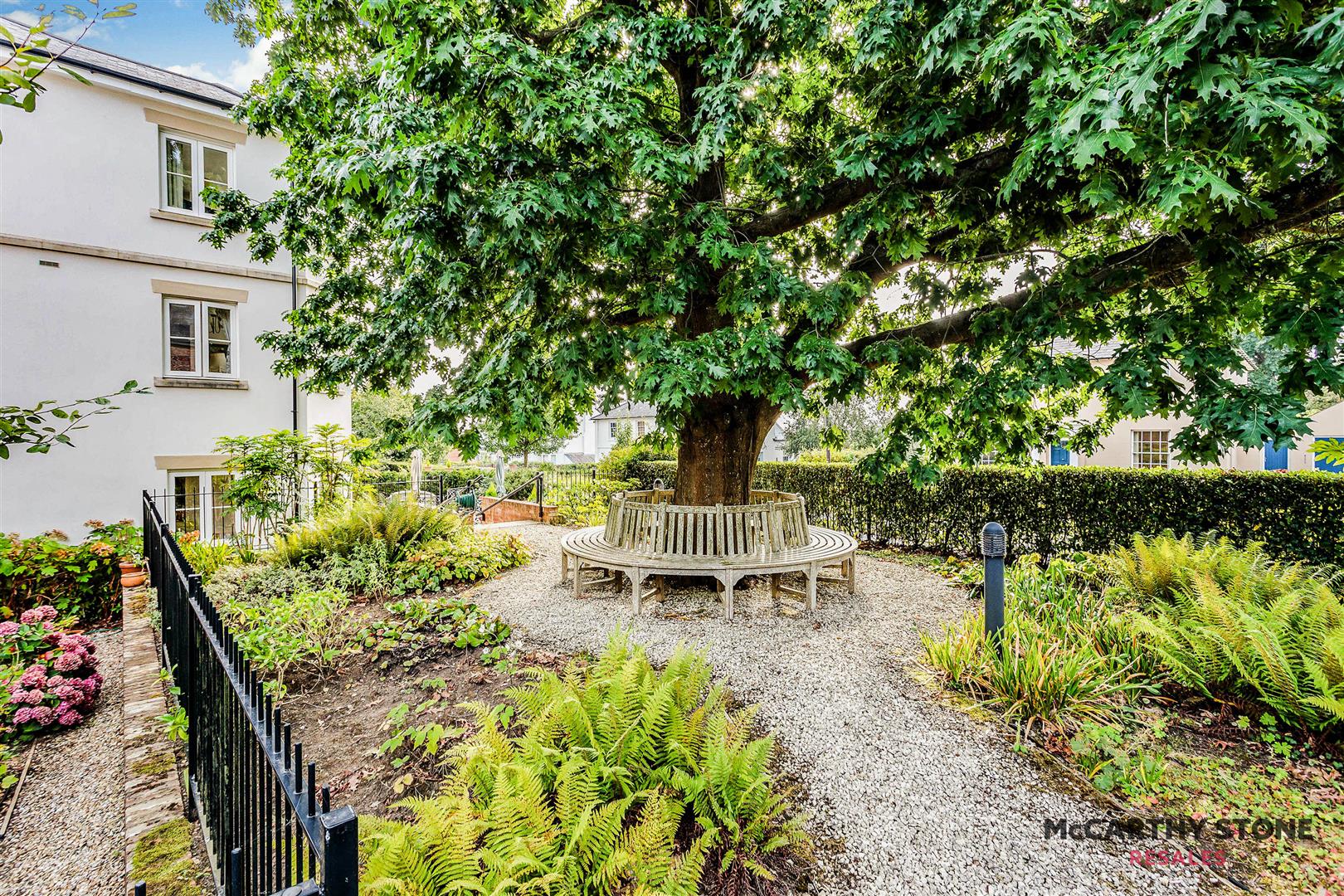 Horsley Place, High Street, Cranbrook, Kent, TN17 3DH