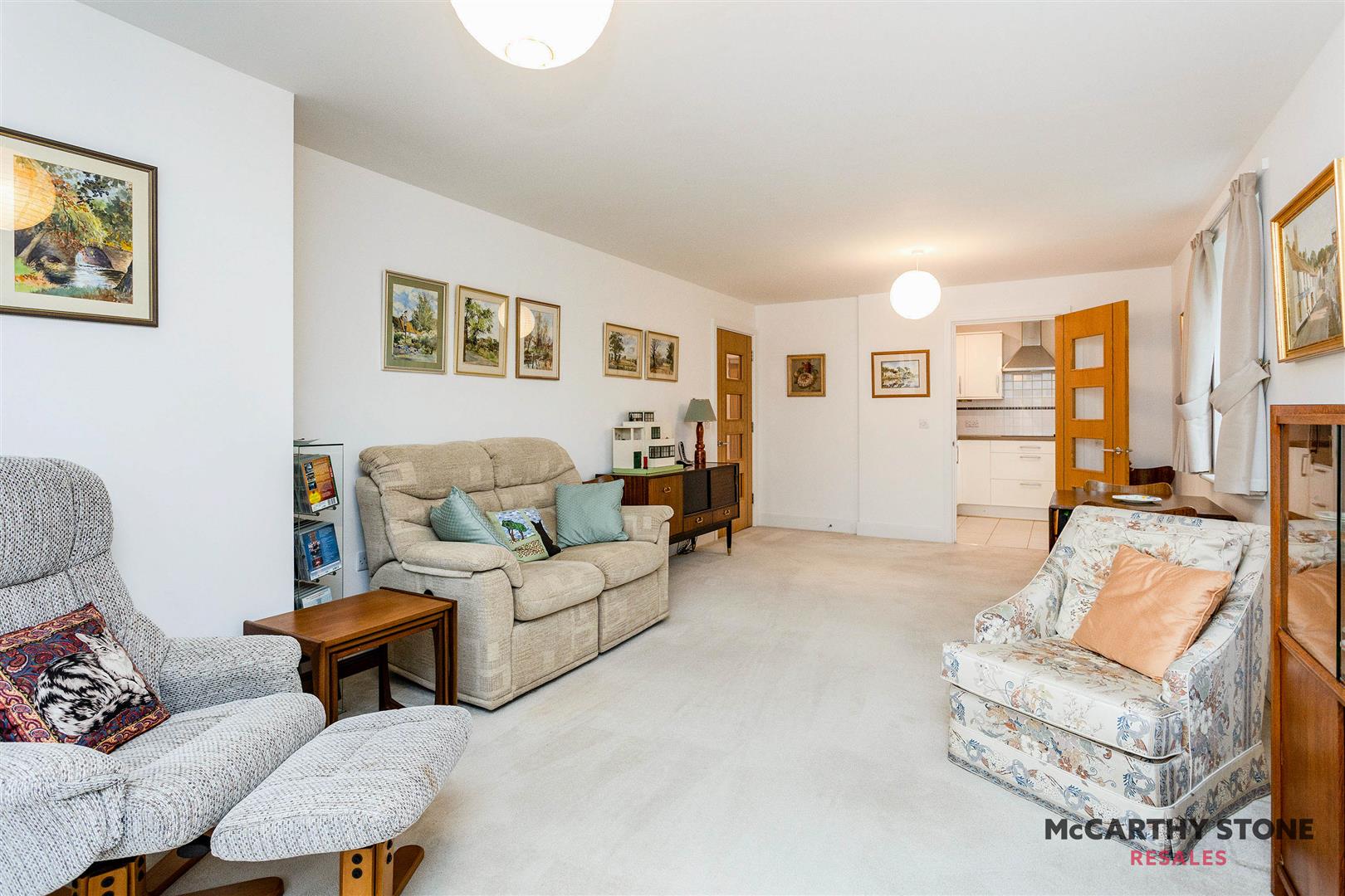 Horsley Place, High Street, Cranbrook, Kent, TN17 3DH