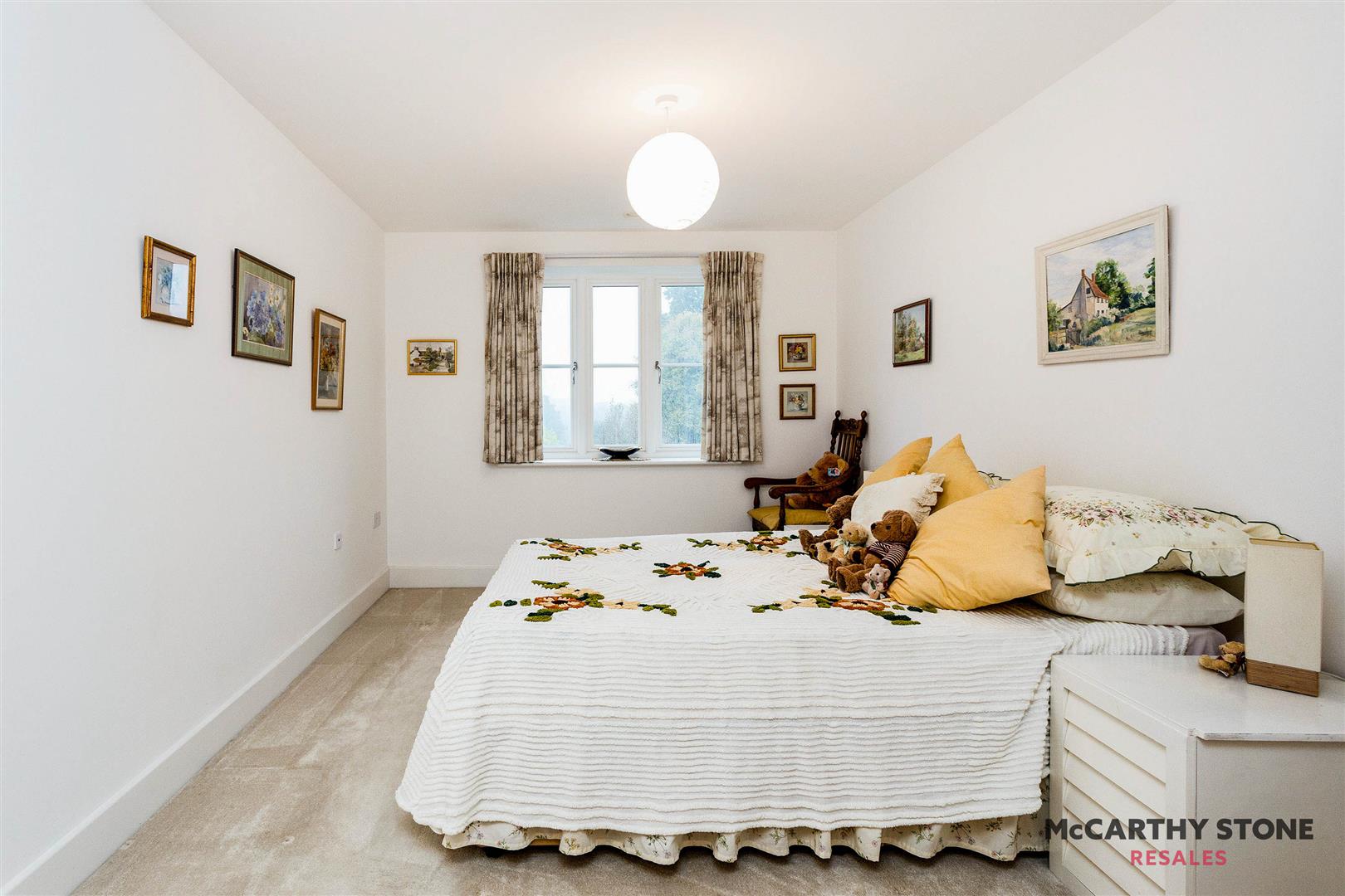 Horsley Place, High Street, Cranbrook, Kent, TN17 3DH